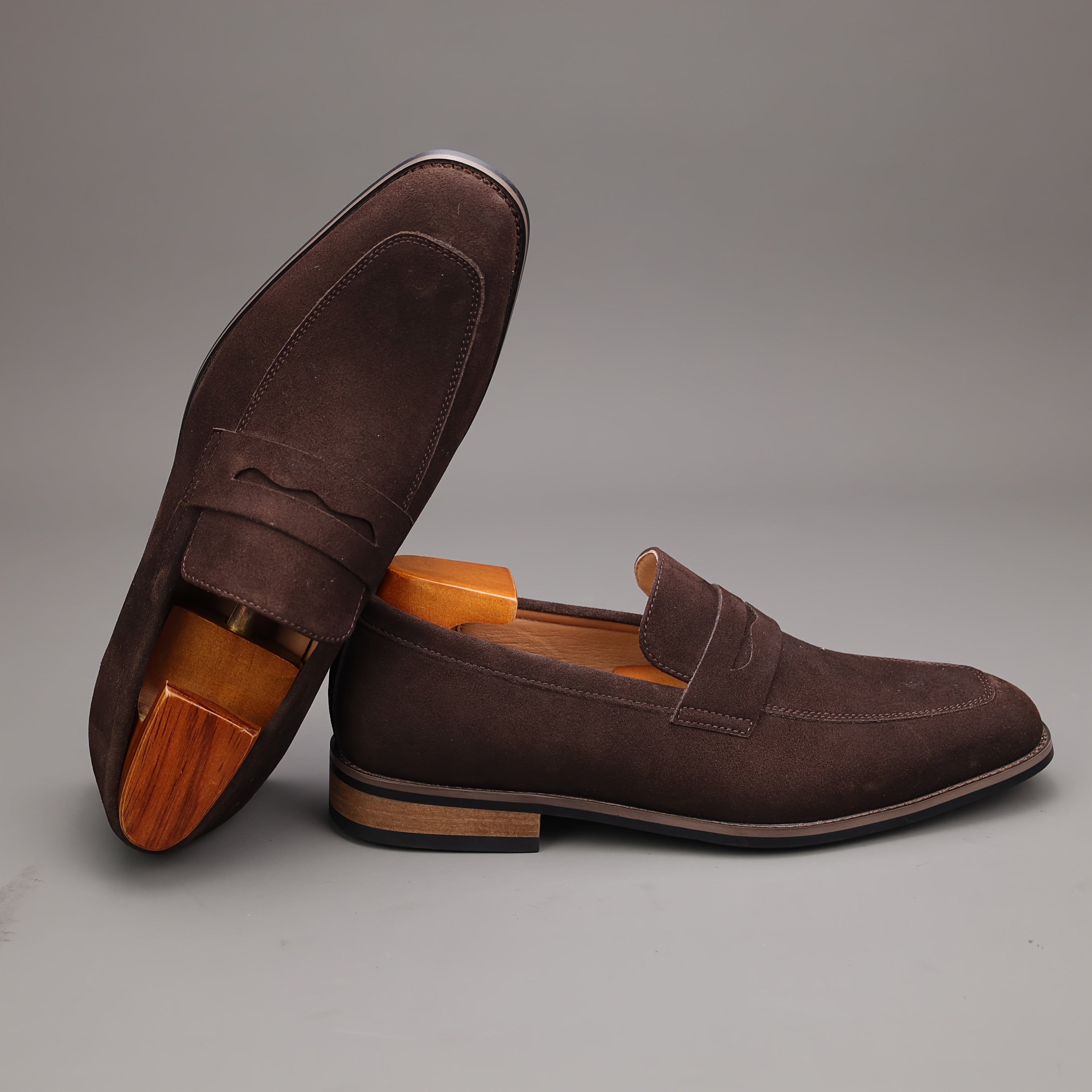 Men's Classic Apron Toe Loafers