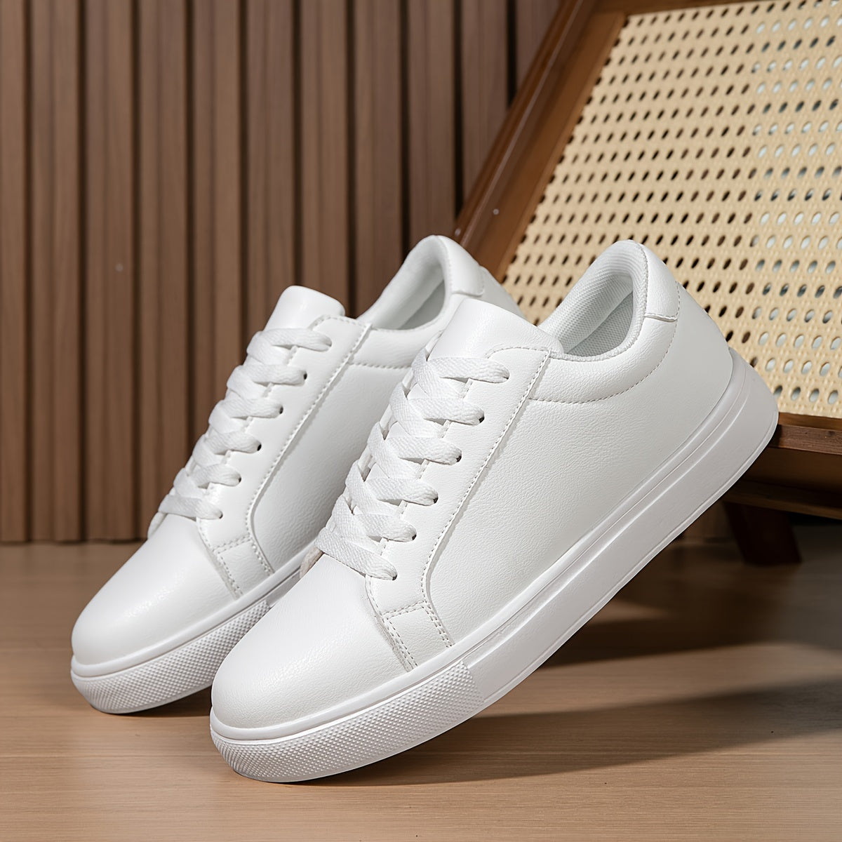 Men's Classic Low-Top Sneakers