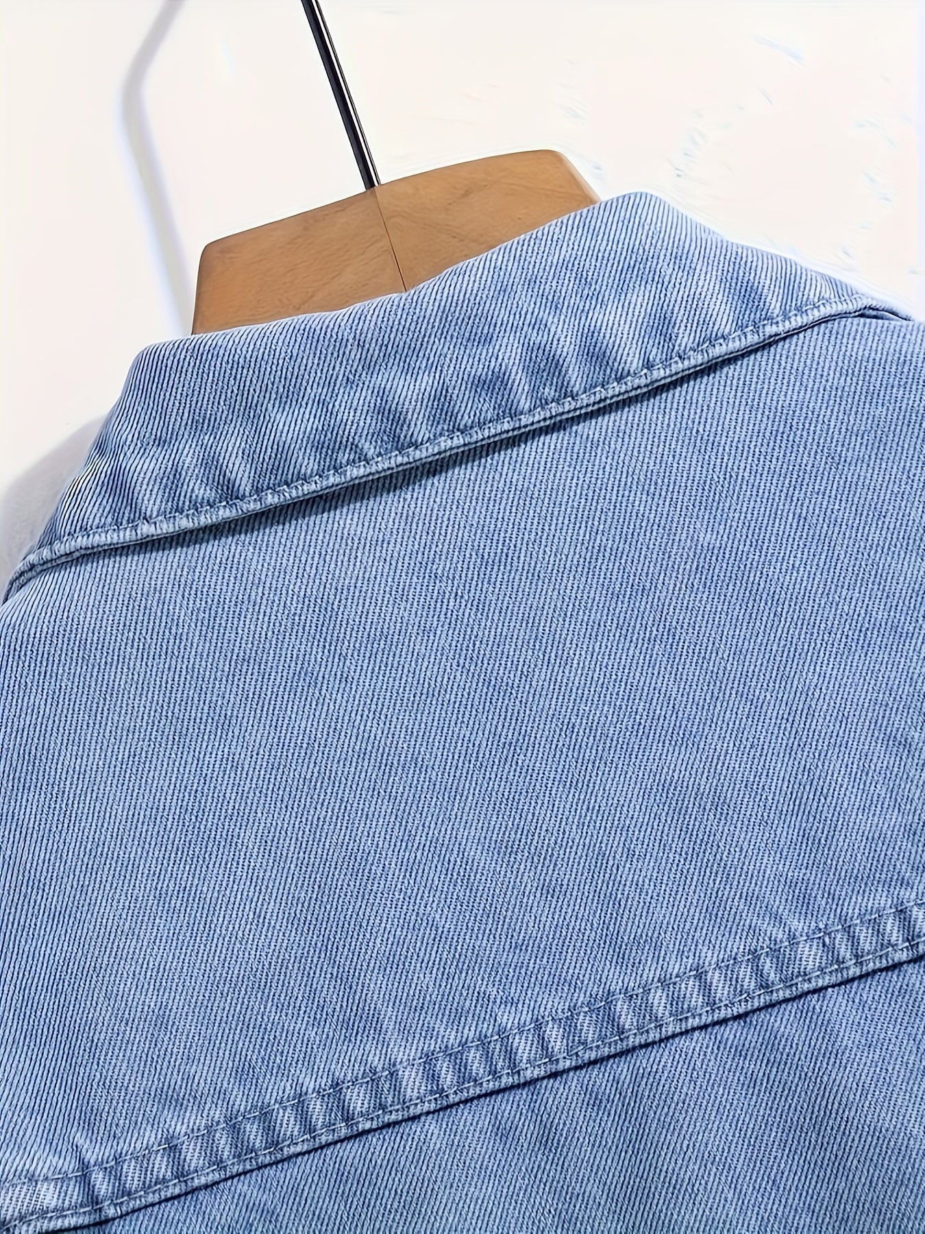 Men's Collared Button-Up Jacket