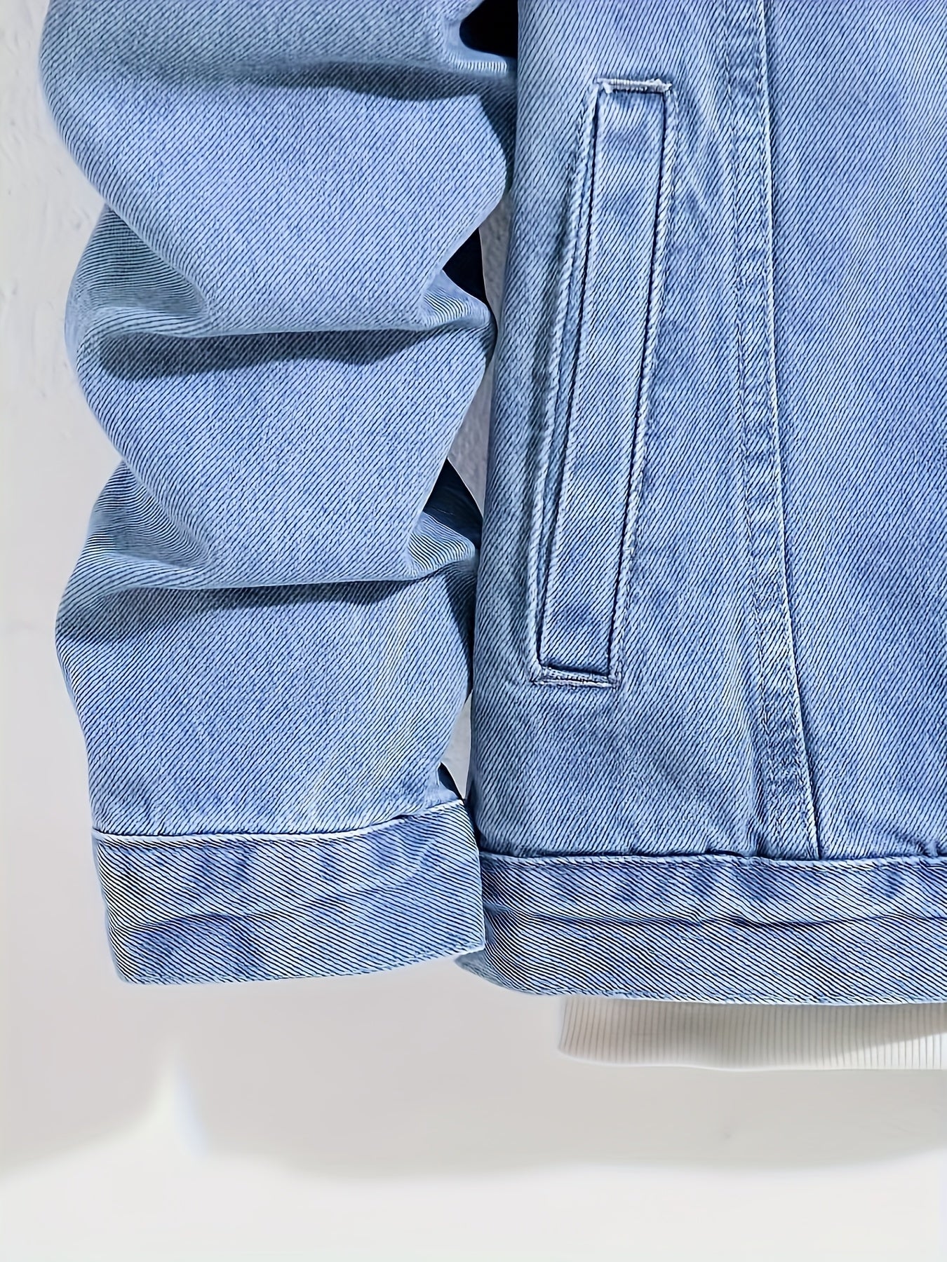 Men's Collared Button-Up Jacket