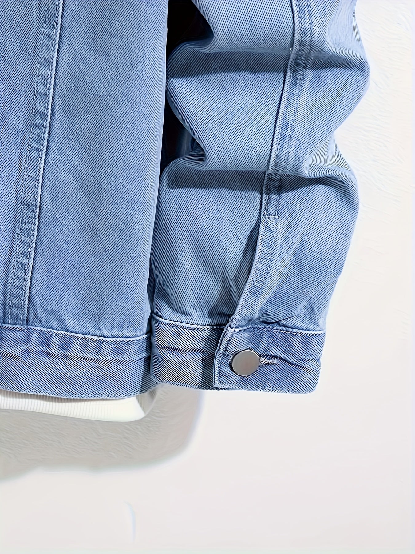 Men's Collared Button-Up Jacket