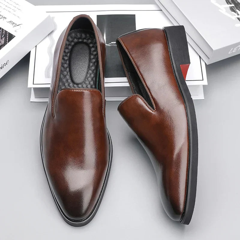 Men's Elongated Toe Slip-On Shoes