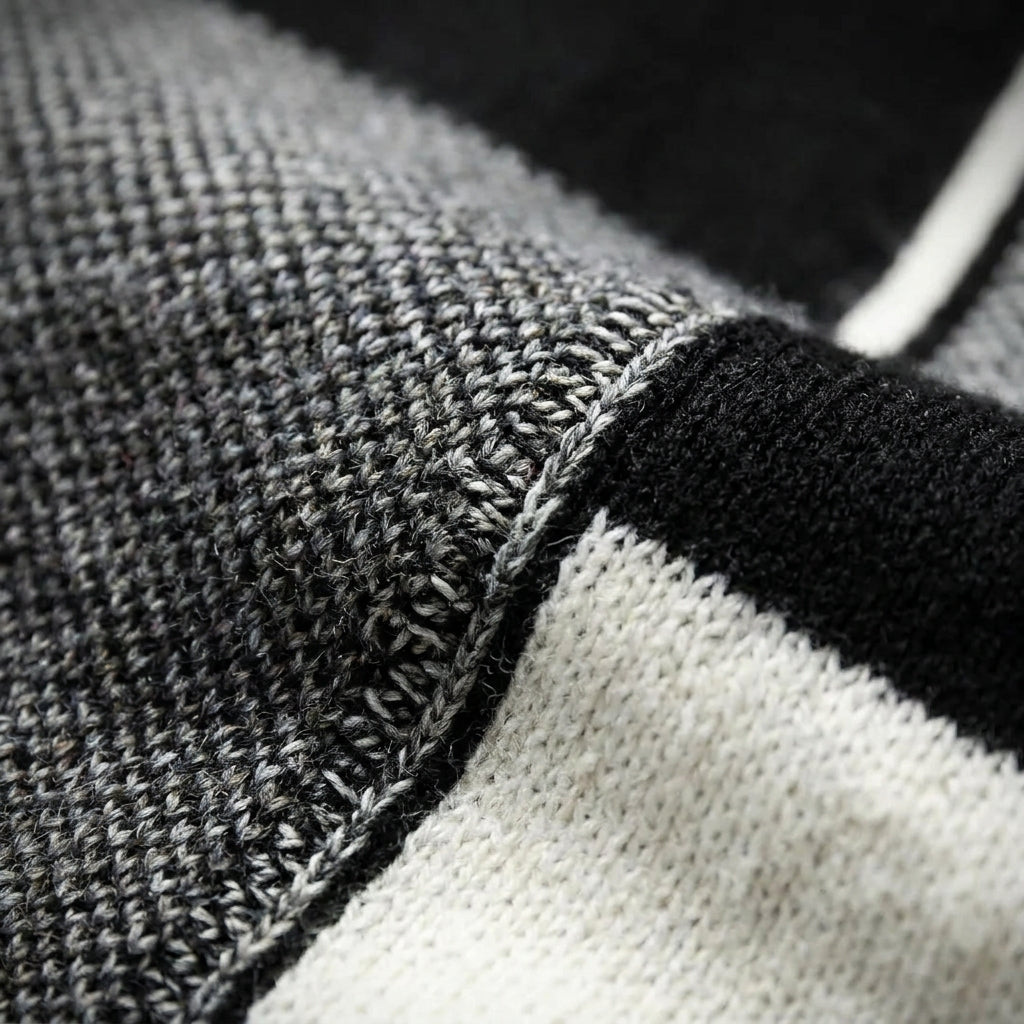 Men's Knit Crew Neck Color-Block Sweater