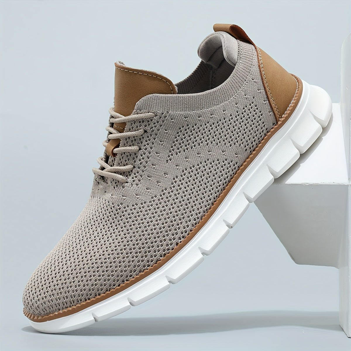 Men's Lace-Up Casual Sneakers