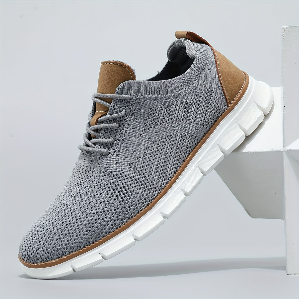 Men's Lace-Up Casual Sneakers