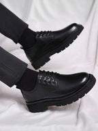 Men's Lace-Up Derby Shoes