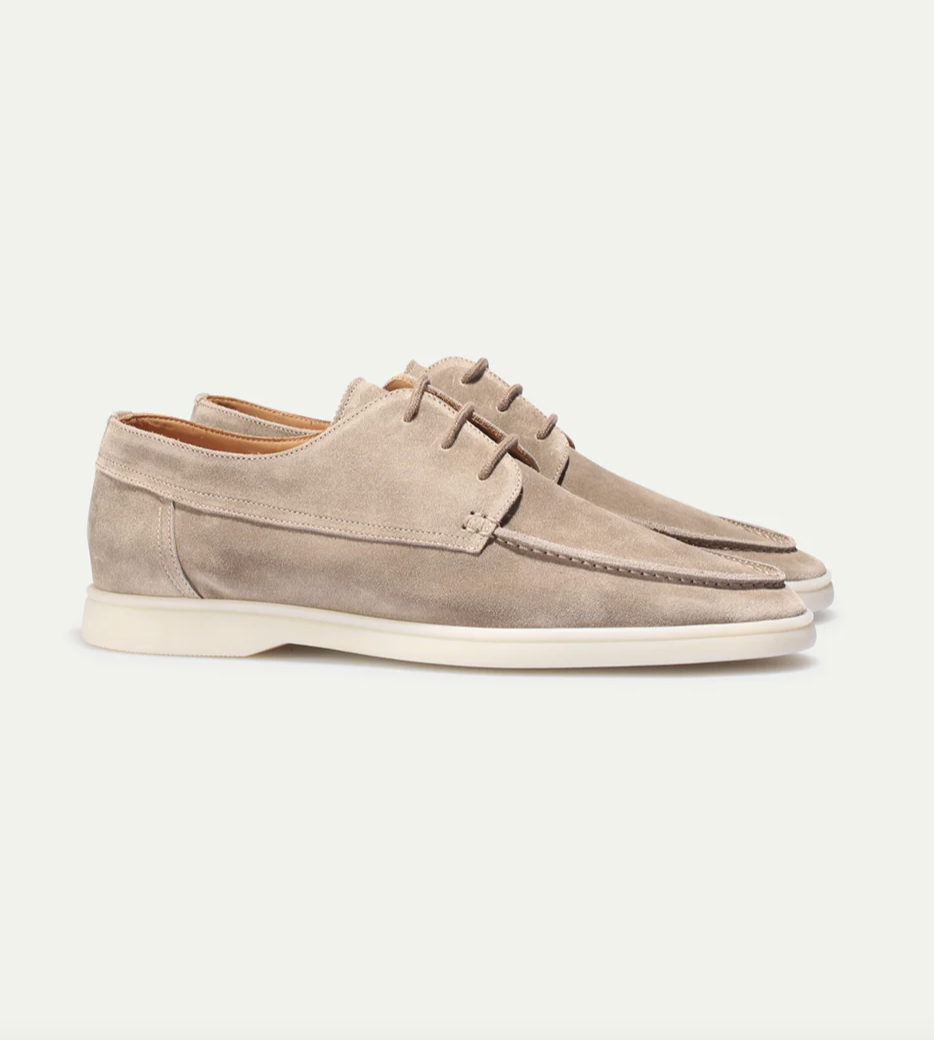 Men’s Lace-Up Derby Shoes with Apron Toe