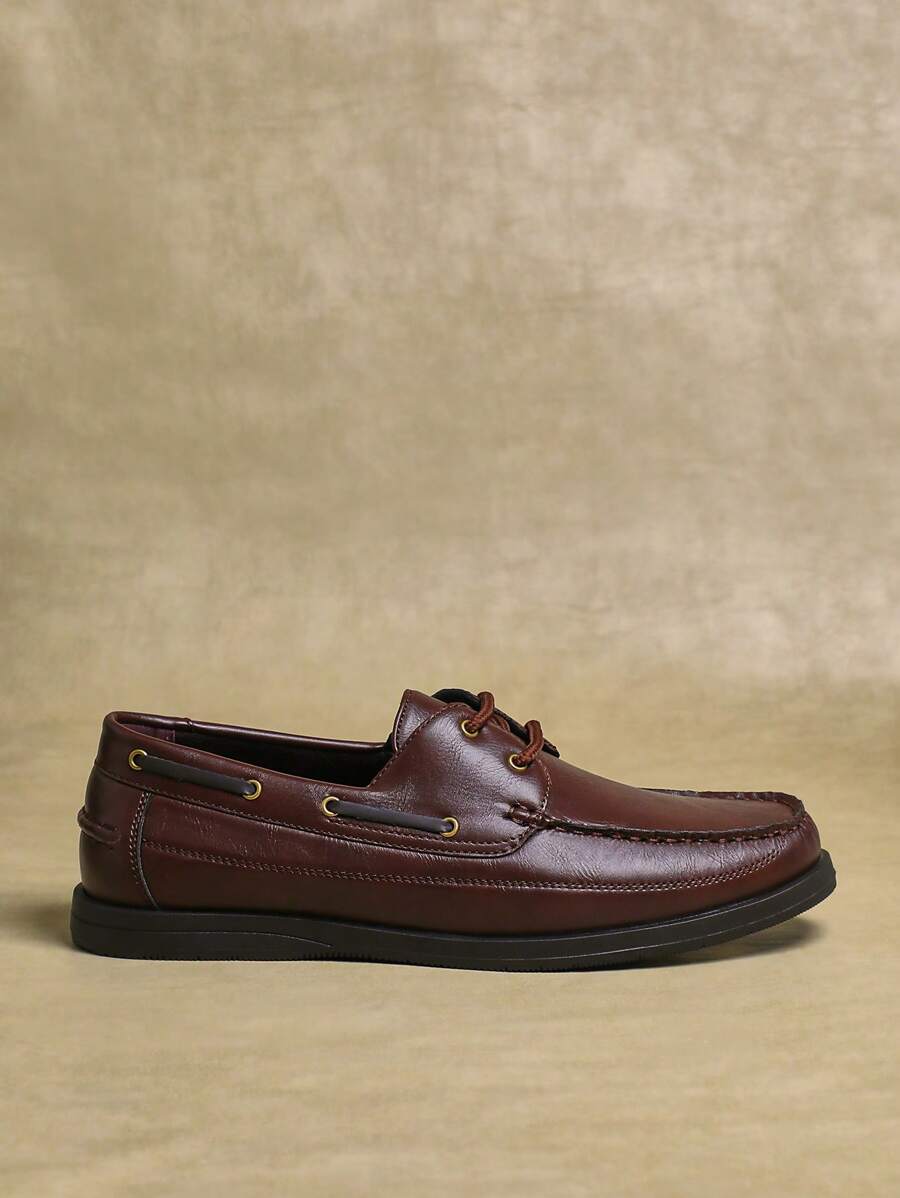 Men's Lace-Up Moc Toe Boat Shoes