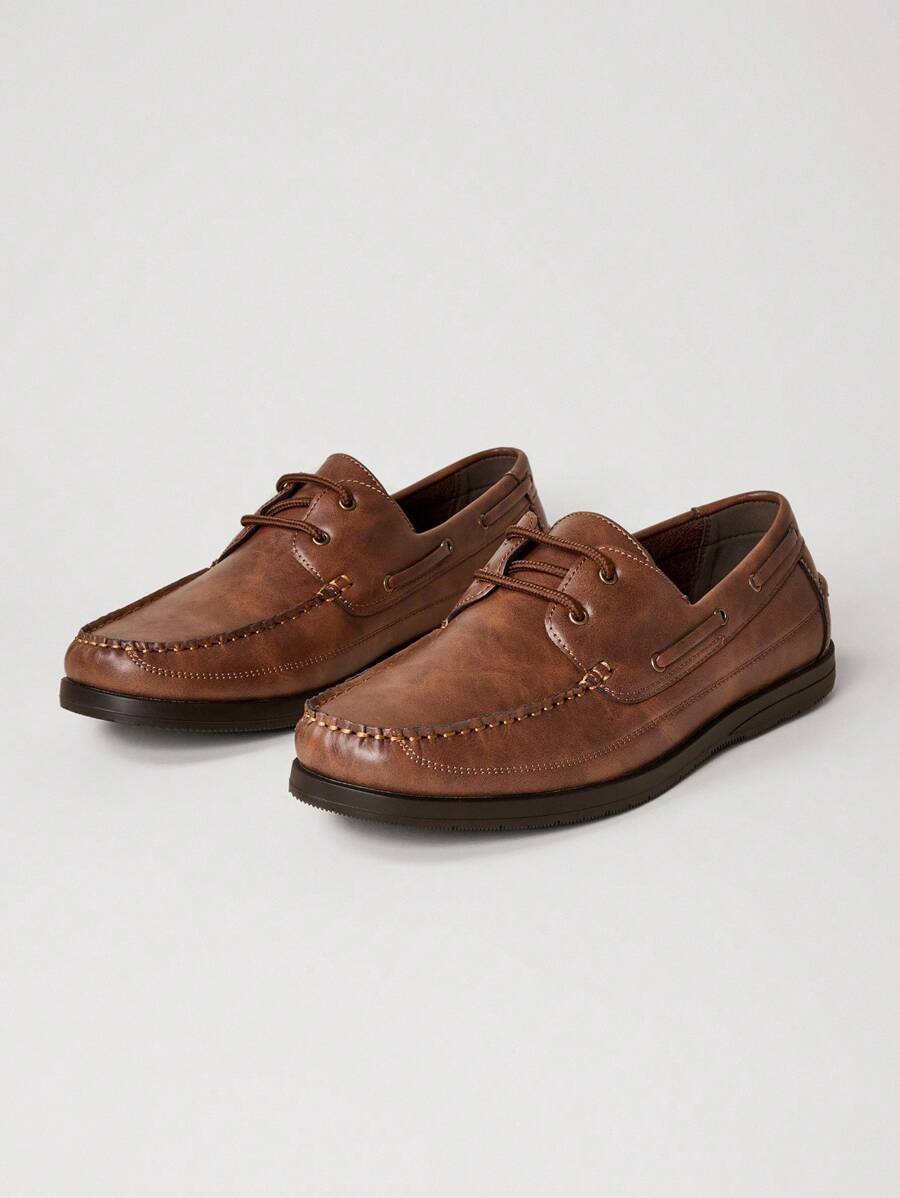 Men's Lace-Up Moc Toe Boat Shoes