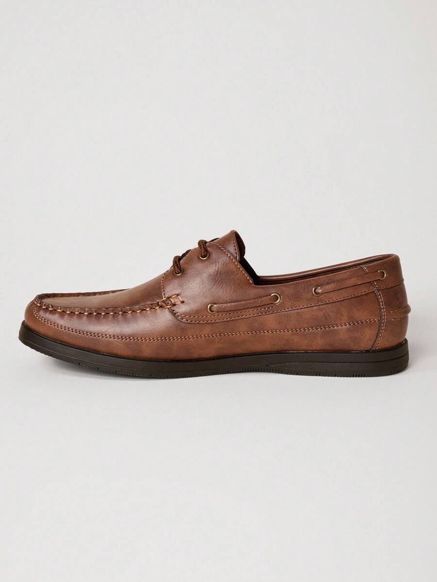 Men's Lace-Up Moc Toe Boat Shoes