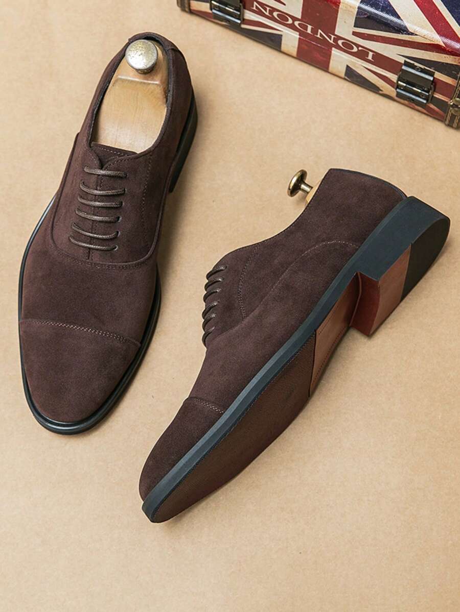 Men's Lace-Up Oxford Shoes