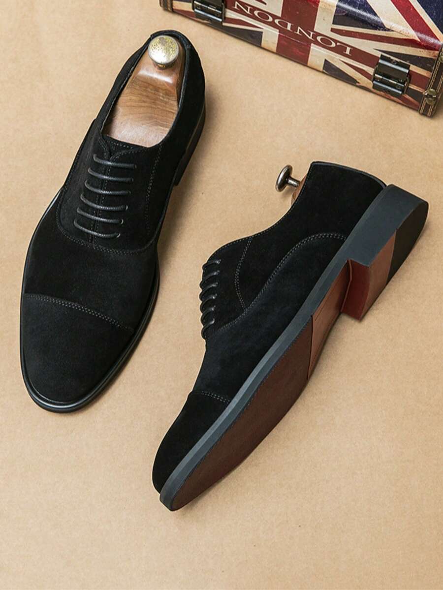 Men's Lace-Up Oxford Shoes