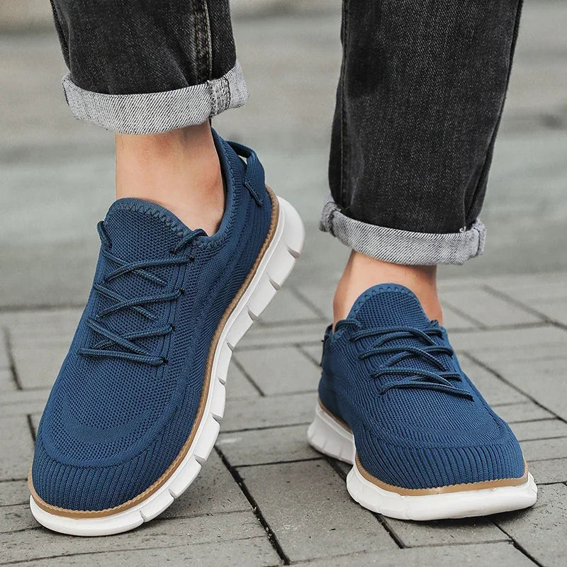 Men's Lace-Up Walking Sneakers