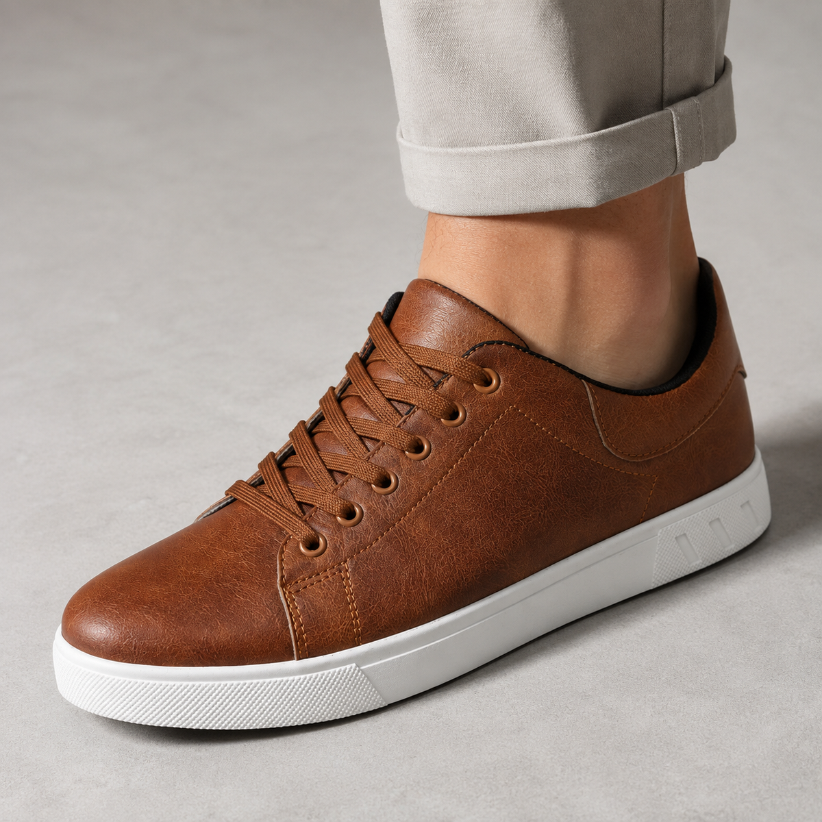 Men's Leather Low-Top Sneakers