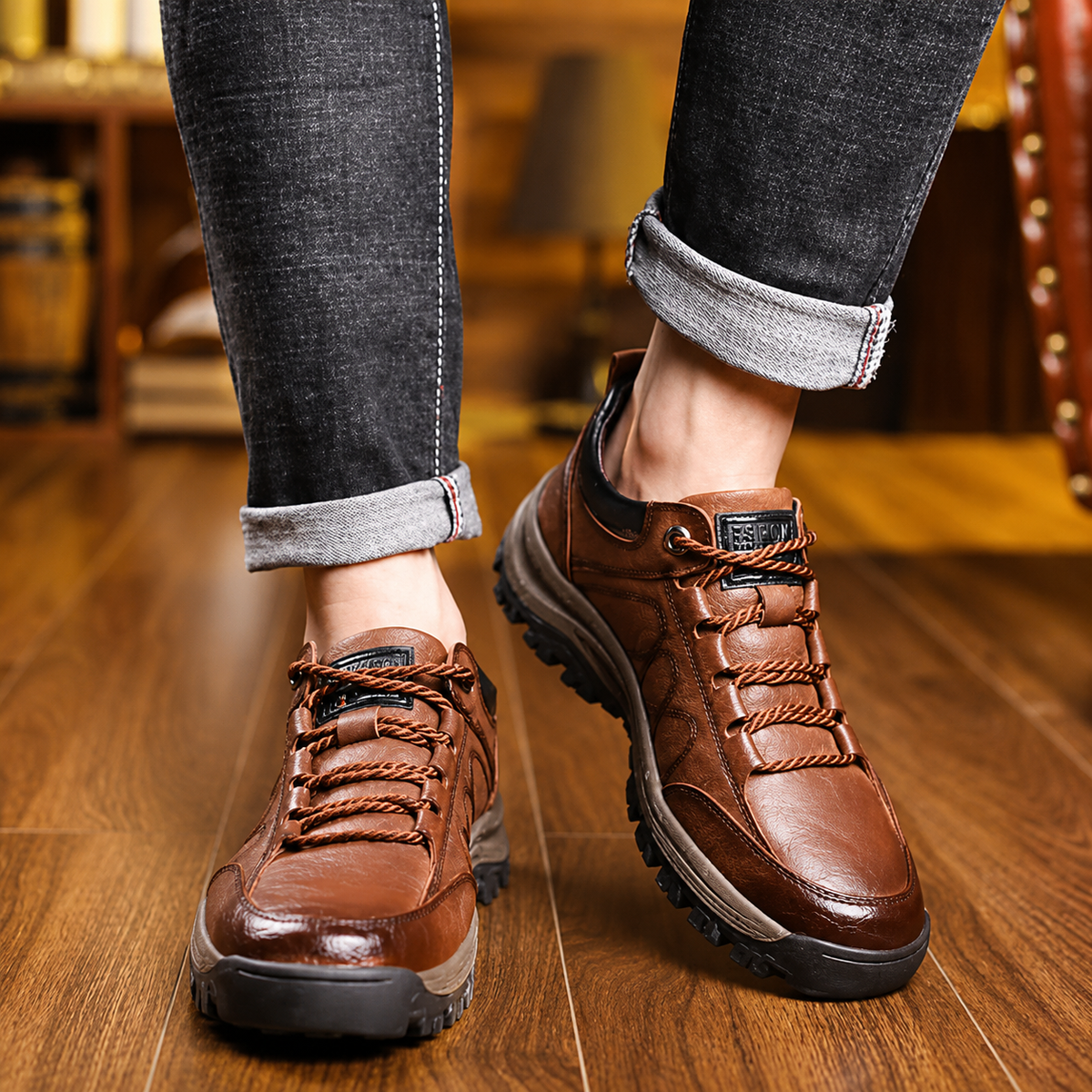 Men's Leather Lug Sole Low-Top Sneakers