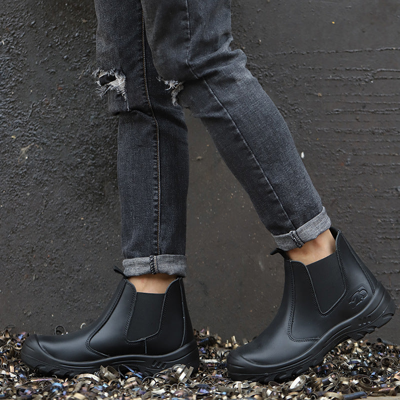 Men's Leather Pull-On Chelsea Boots