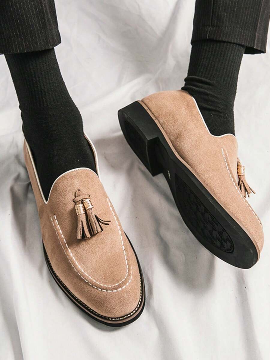 Men's Loafers with Visible Stitching