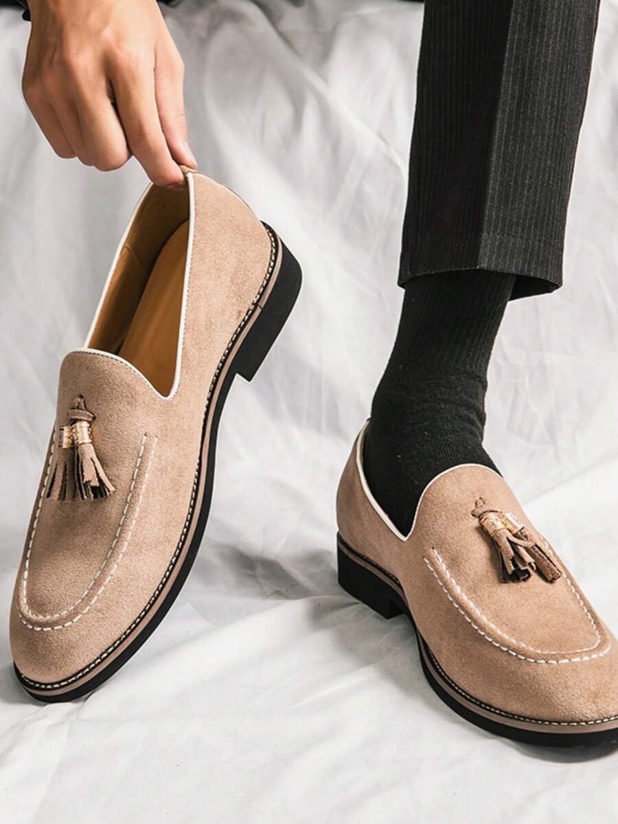 Men's Loafers with Visible Stitching