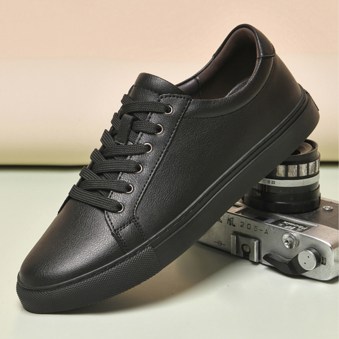Men's Low-Top Classic Sneakers