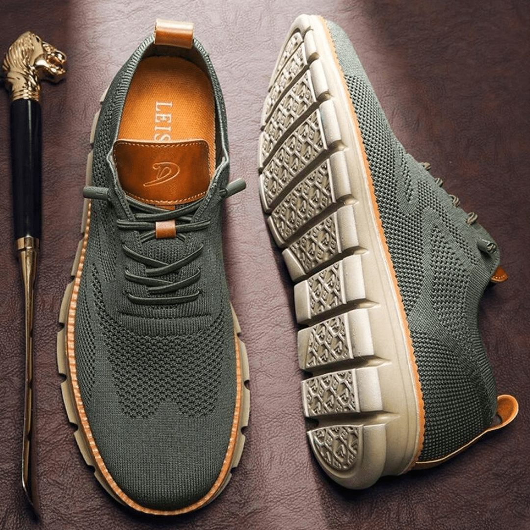 Men's Low-Top Grooved Sole Sneakers