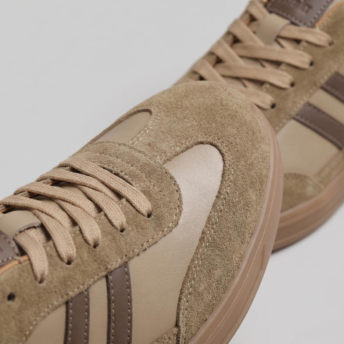 Men's Low-Top Panel Sneakers