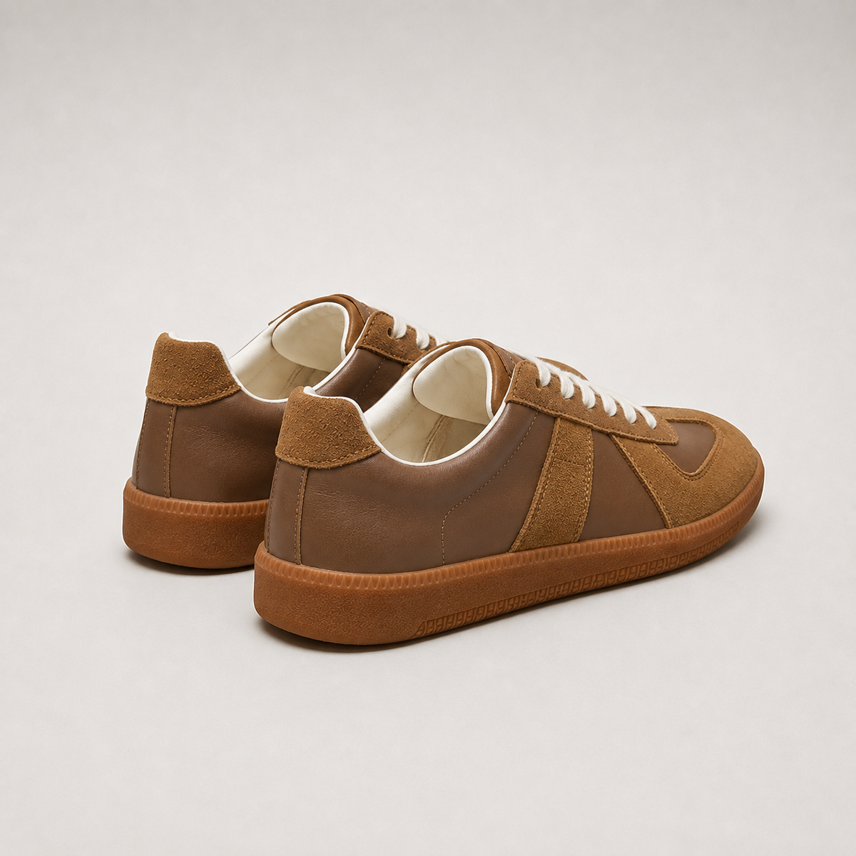 Men's Low-Top Retro Sneakers