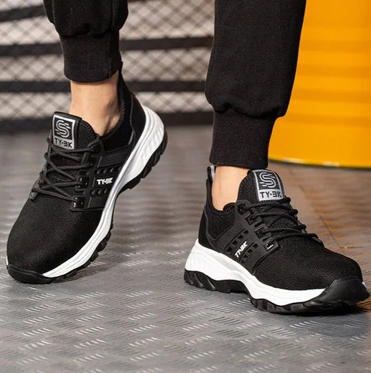 Men's Mesh Lug Sole Low-Top Sneakers
