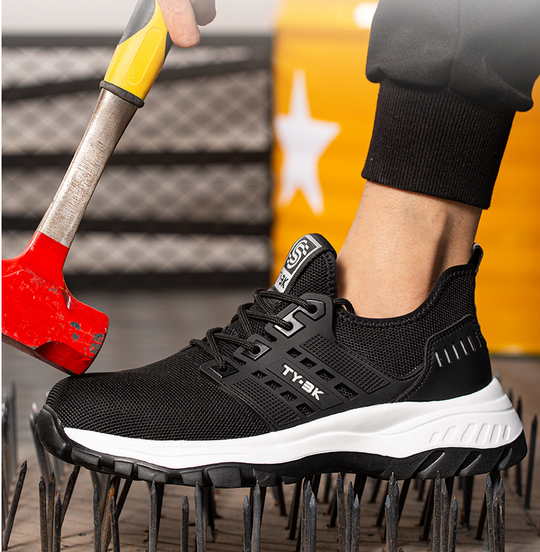 Men's Mesh Lug Sole Low-Top Sneakers