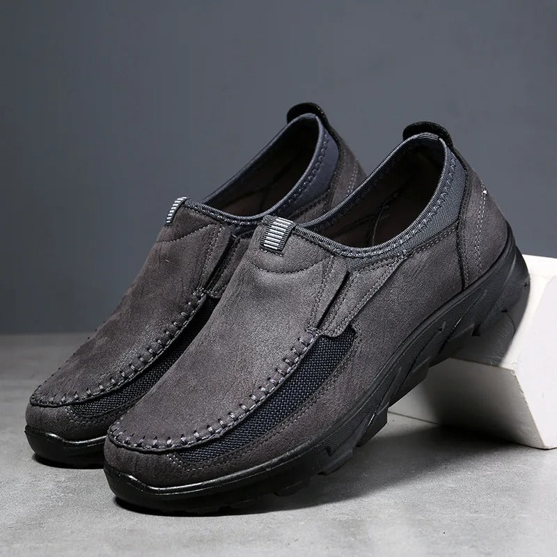 Men's Slip-On Moc Toe Shoes