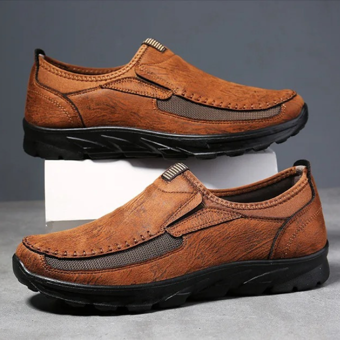 Men's Slip-On Moc Toe Shoes