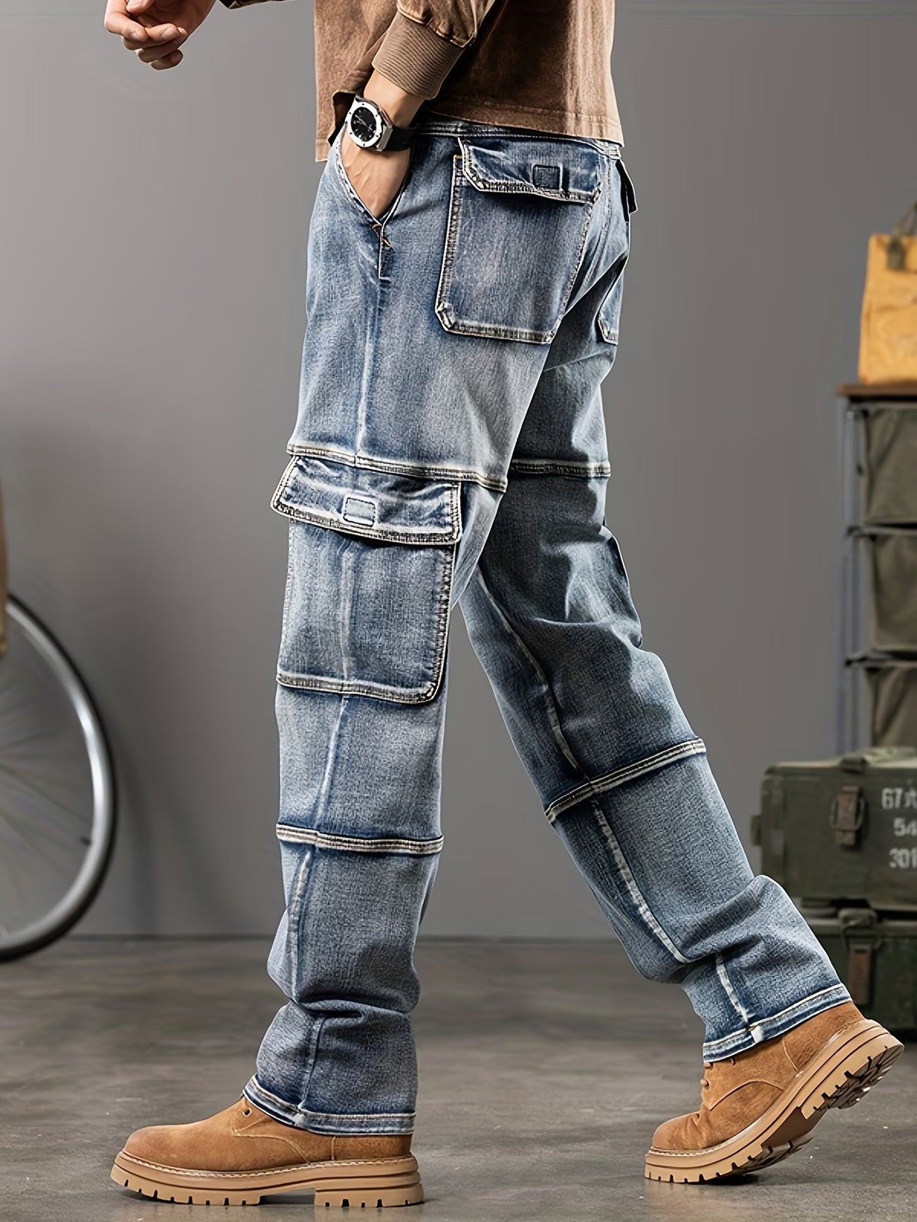 Men's Paneled Cargo Pants