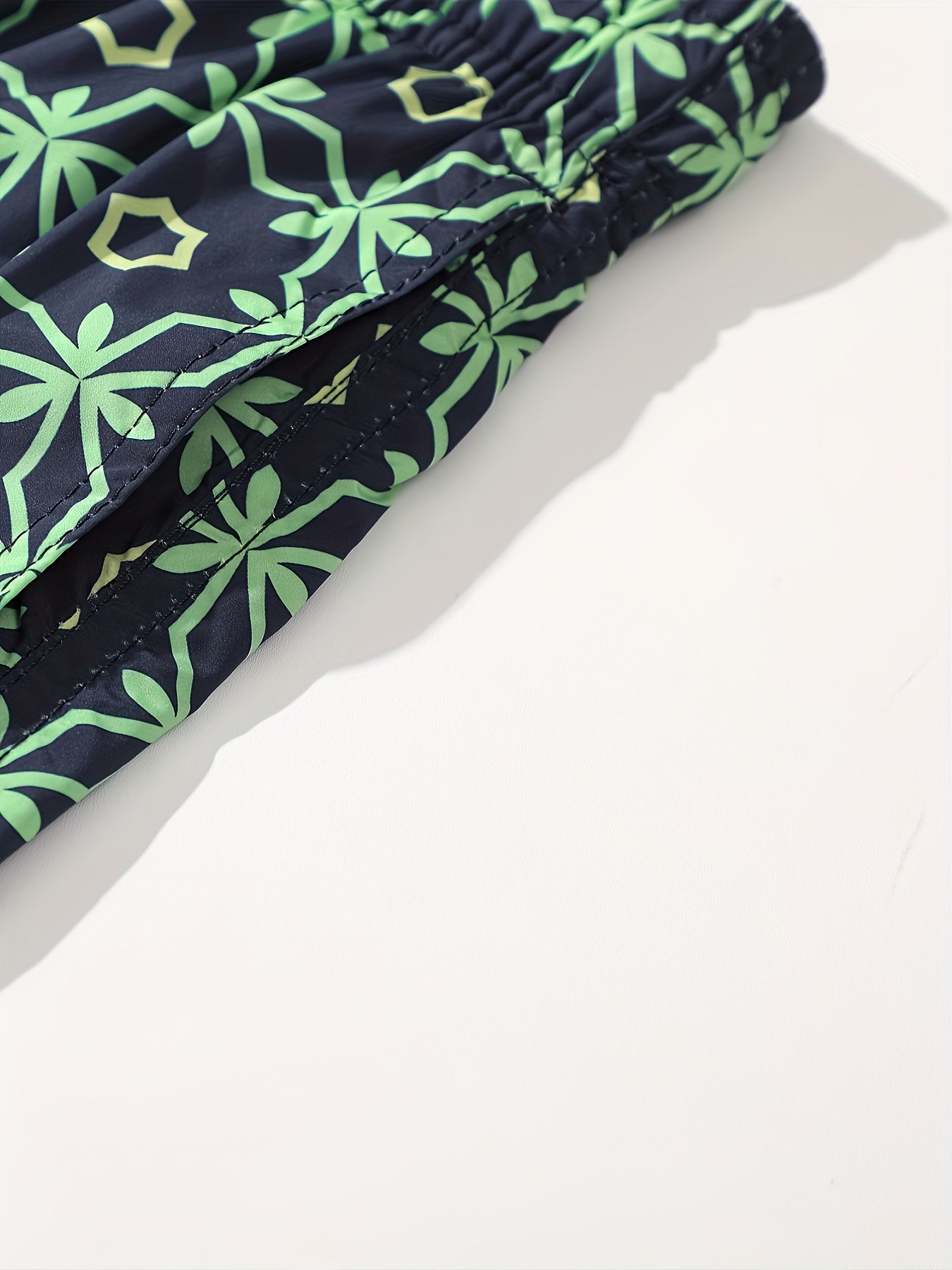 Men's Patterned Drawstring Shorts