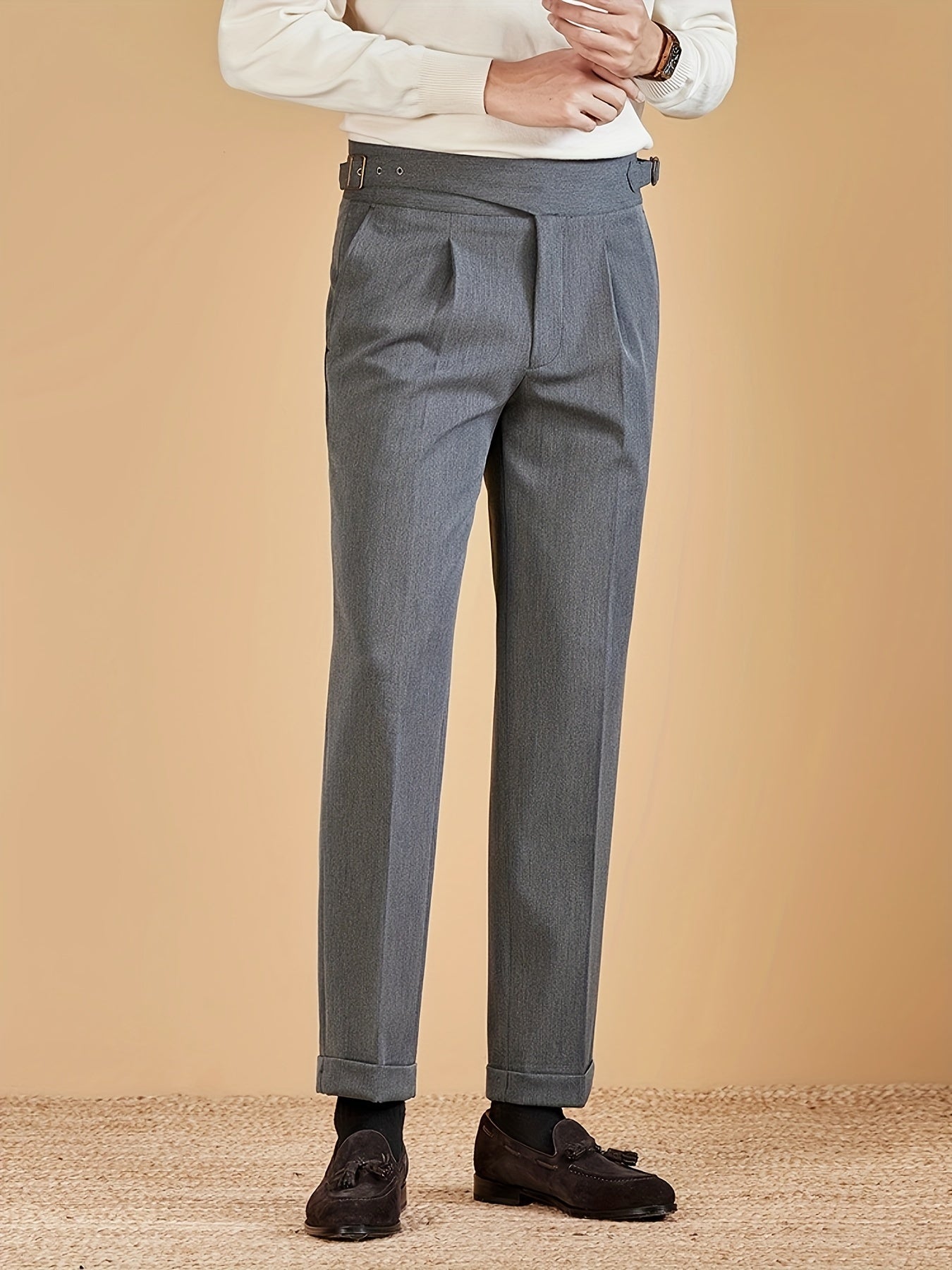 Men's Pleated Tapered Dress Pants