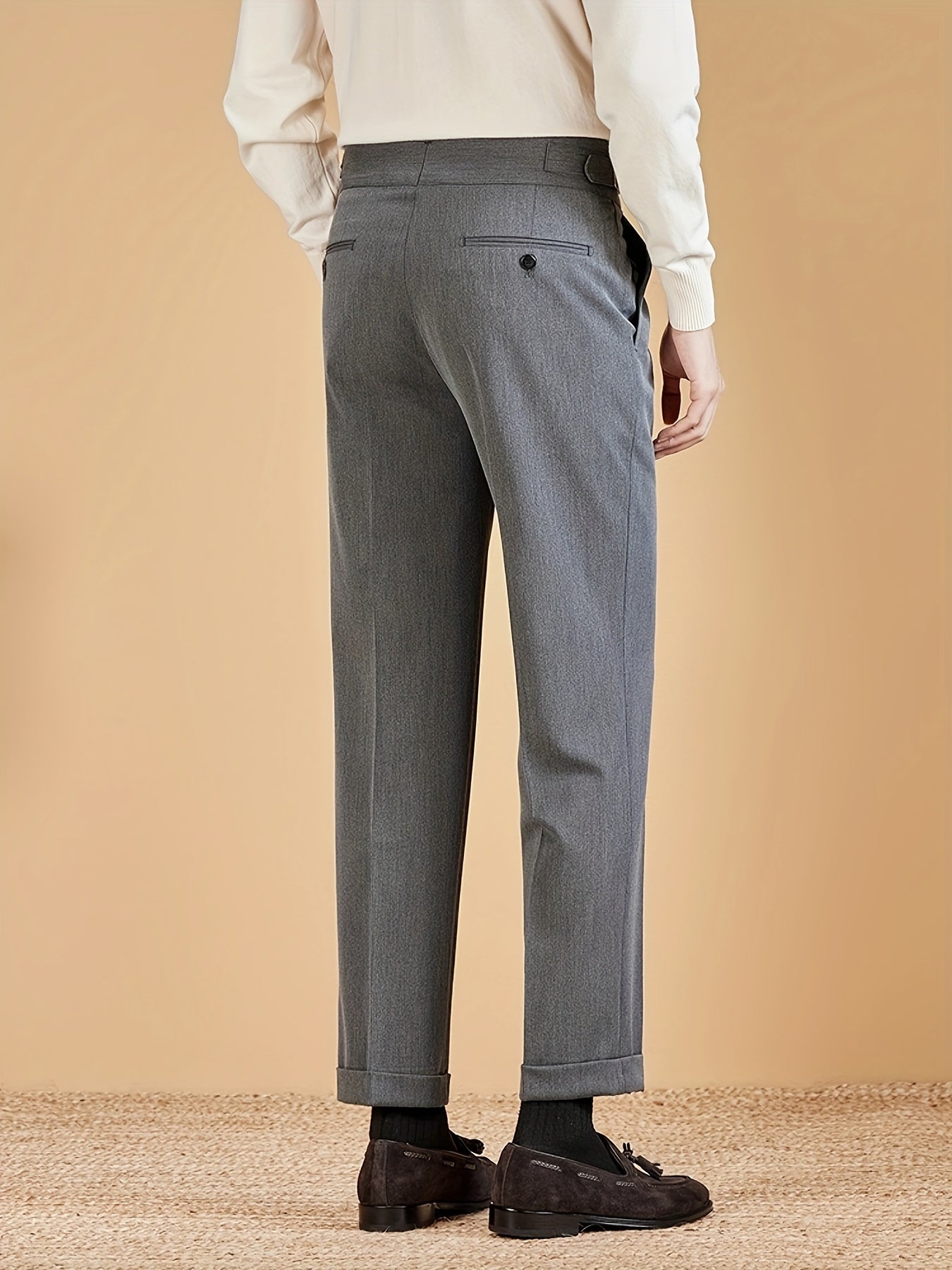 Men's Pleated Tapered Dress Pants