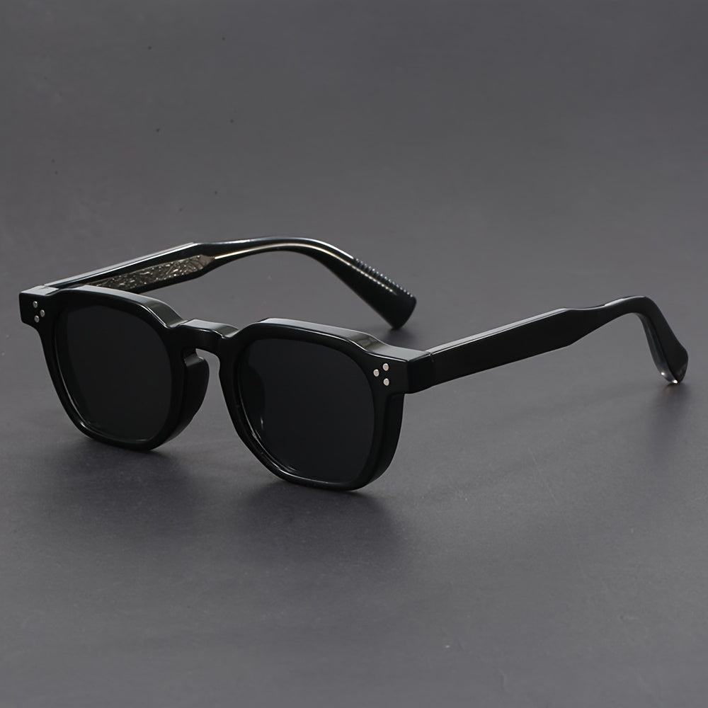 Men's Round Lens Tinted Sunglasses