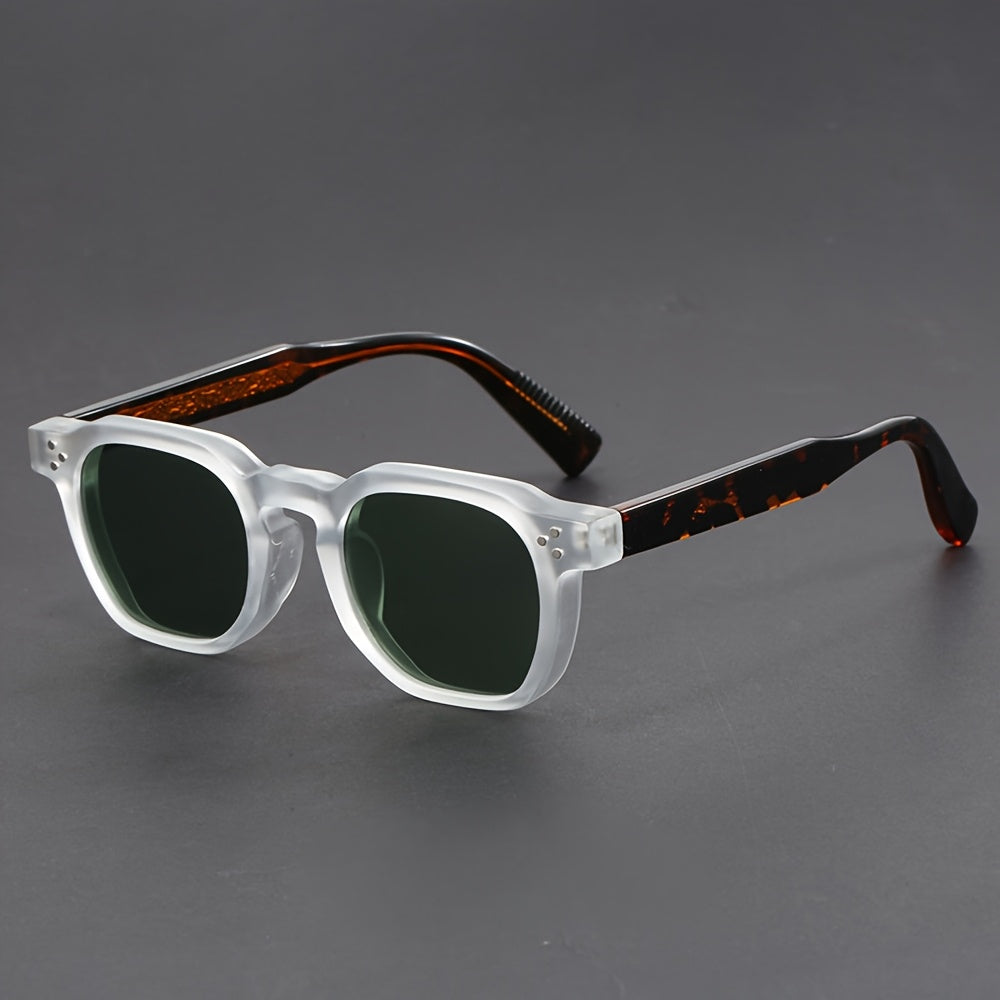Men's Round Lens Tinted Sunglasses
