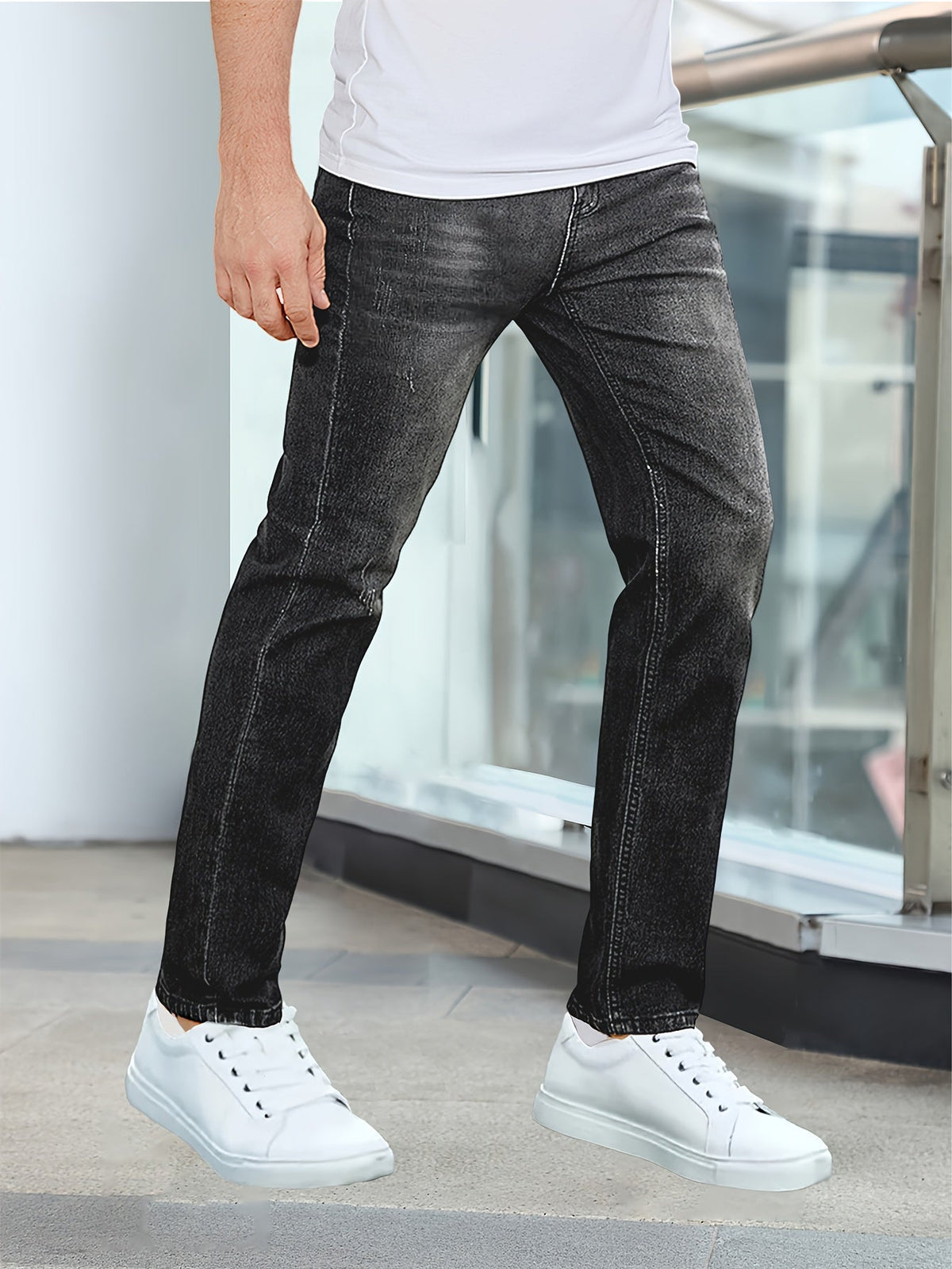 Men's Slim Fit Straight Leg Jeans
