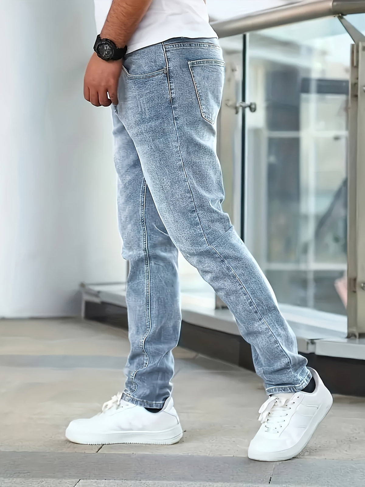 Men's Slim Fit Straight Leg Jeans