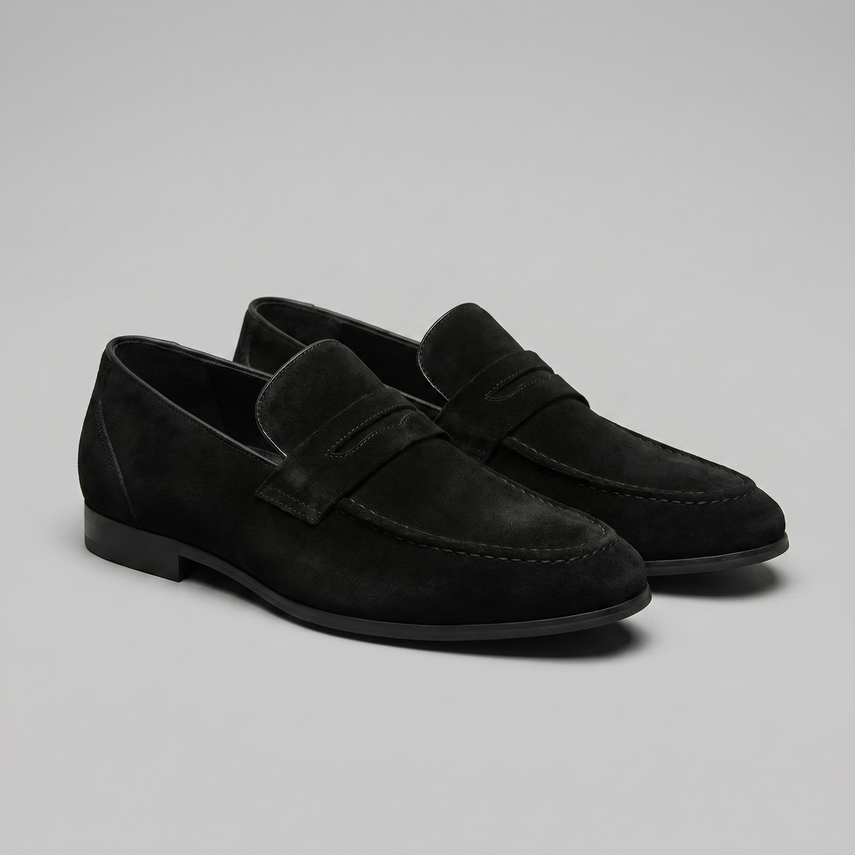 Men's Suede Apron-Toe Penny Loafers