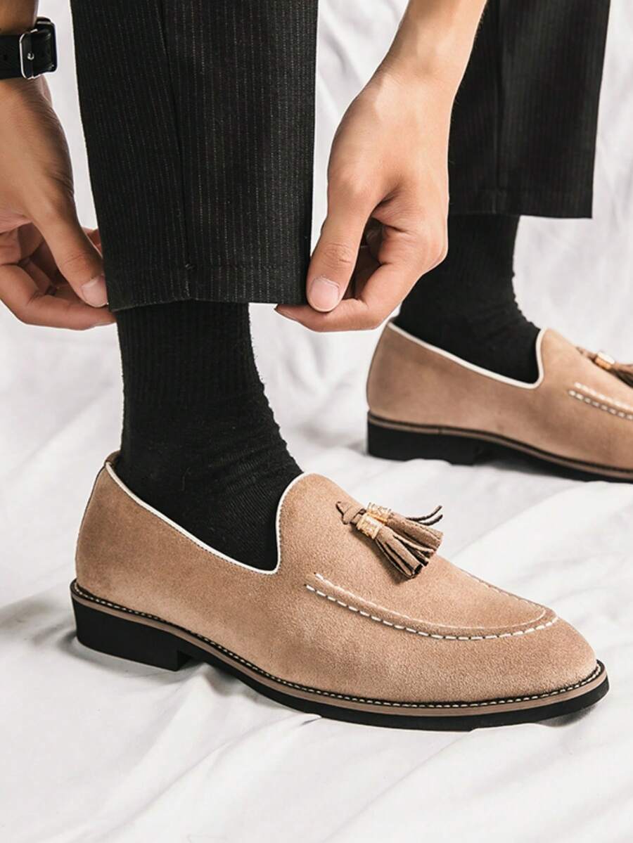 Men's Tassel Moc Toe Loafers