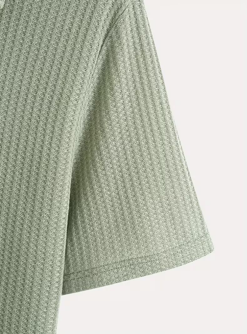Men's Textured Button Placket Polo Shirt