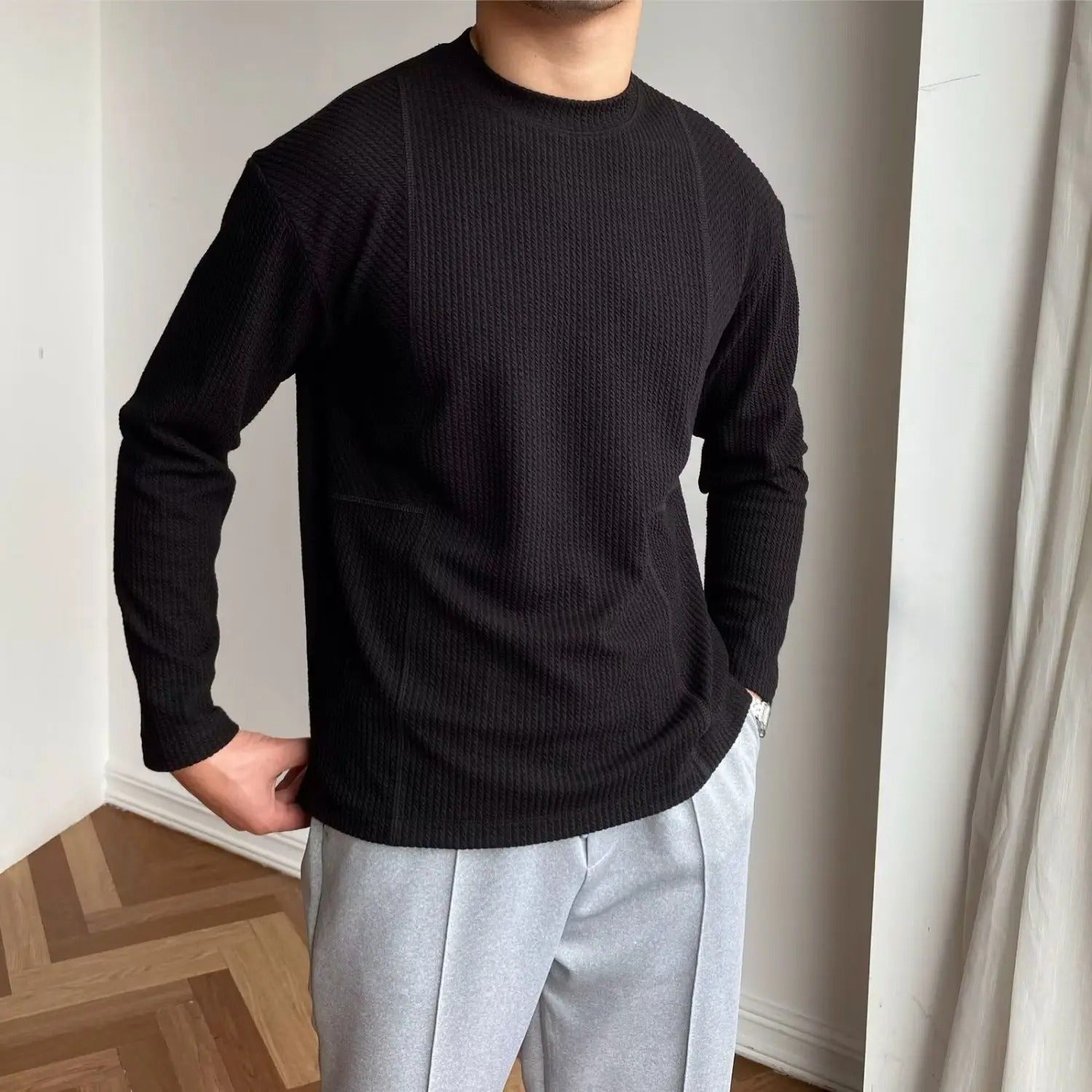 Men's Textured Crew Neck Sweater