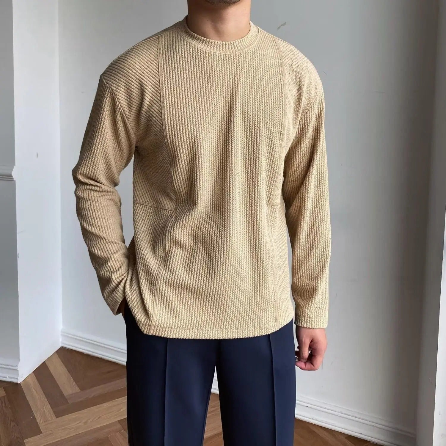 Men's Textured Crew Neck Sweater
