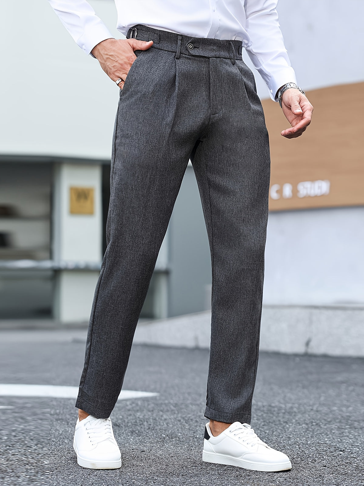 Men's Twill Pleated Tapered Pants